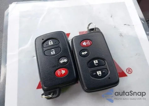 2012 Toyota Avalon Limited z USA, uszkodzony, nr VIN 4T1BK3DB4CU455104